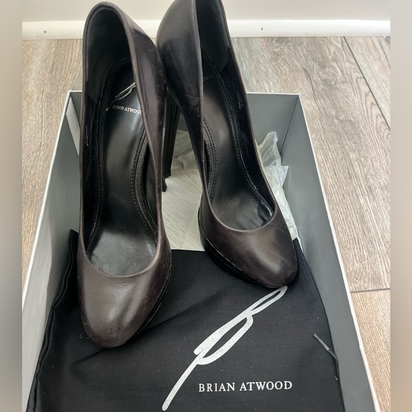 Brian Atwood B Fontaine High Heel Pump - Black / Lizard - size 8 - Picture 2 of 12